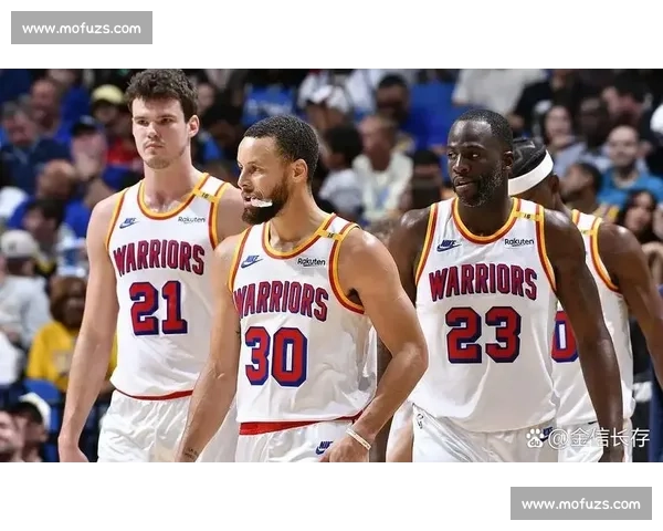 回顾2015年勇士对阵快船的恩怨对决与联盟格局变迁经典赛季