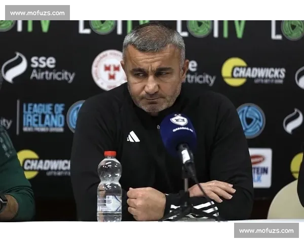 卡拉巴赫与谢里夫对决分析：战术布局与关键球员对比探讨