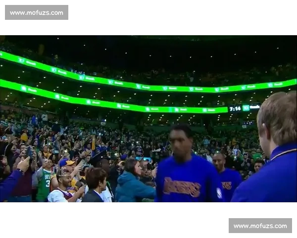 湖人勇士宿敌再燃西部焦点对决巨星碰撞季后赛风云前夜之战一触即发